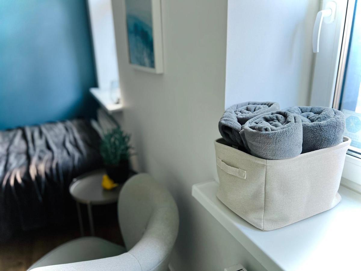 The Right Coast Apartment With Free Private Parking Riga Esterno foto