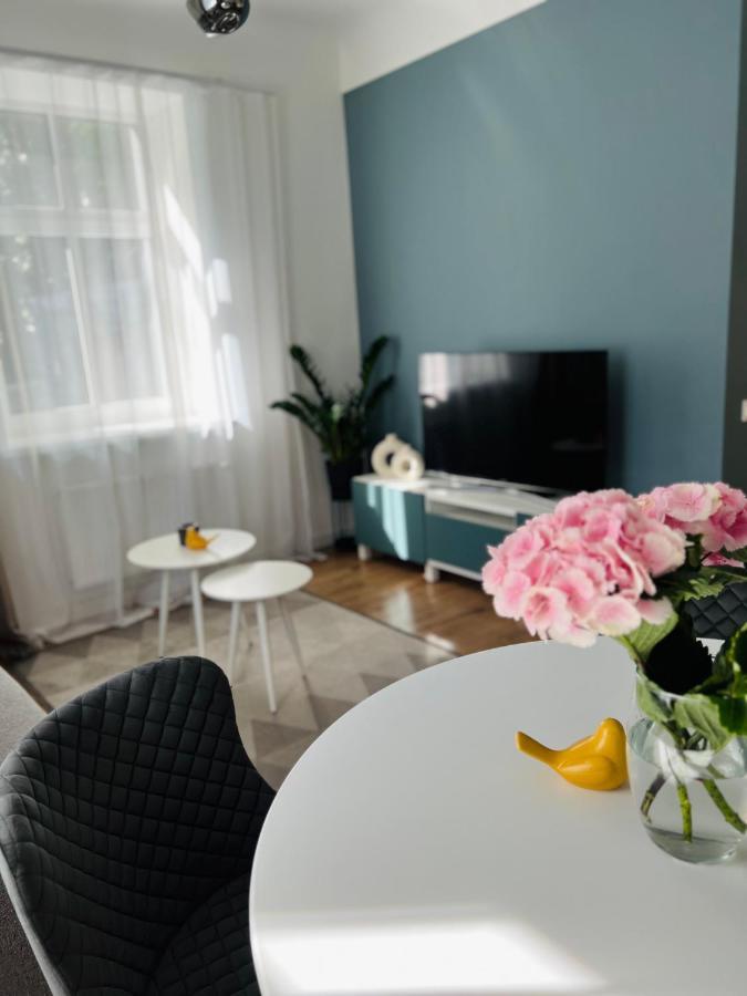 The Right Coast Apartment With Free Private Parking Riga Esterno foto