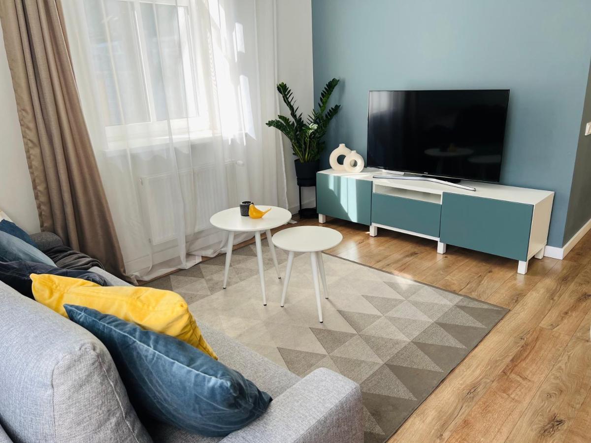 The Right Coast Apartment With Free Private Parking Riga Esterno foto